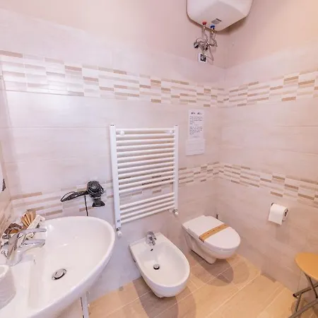 Le Di Teo 2 Gasthuis