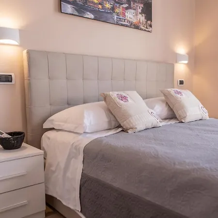 Le Di Teo 2 Gasthuis